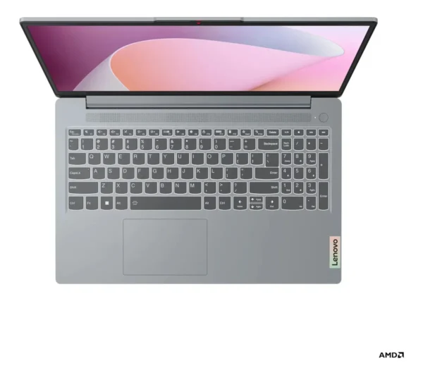 Notebook Lenovo Slim 3 de 15.6" Full HD con AMD Ryzen 7, 16GB RAM y 512GB SSD